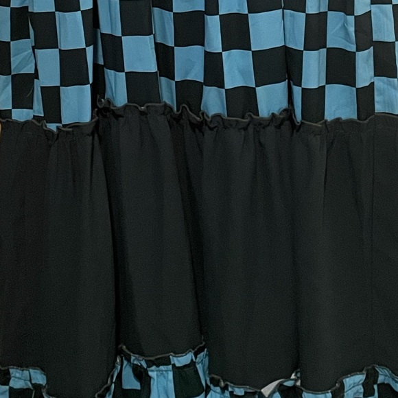 Checkered Tiered Maxi - Picture 3 of 4